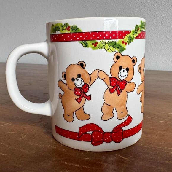 Vintage Norcrest “Friends Make Christmas Magic” Ceramic Mug, Teddy Bear Holiday - Picture 3 of 7